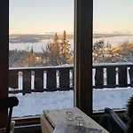 Charming With Views In Valdres Feriehus *